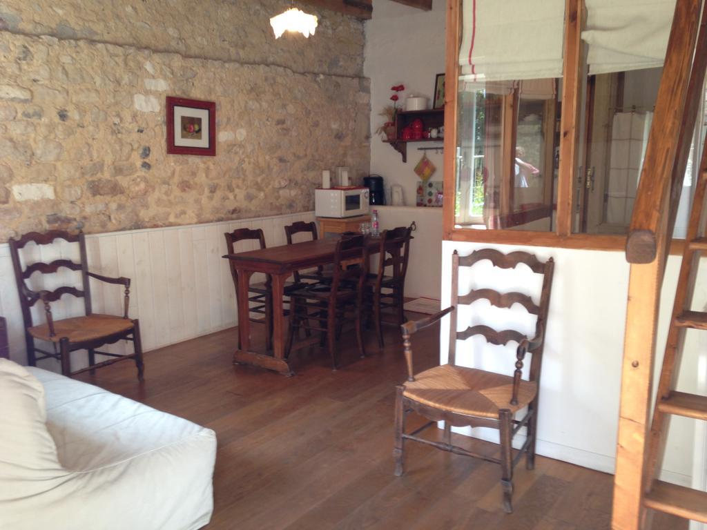 La Ferme Du Dizacre Bed & Breakfast Leubringhen Room photo