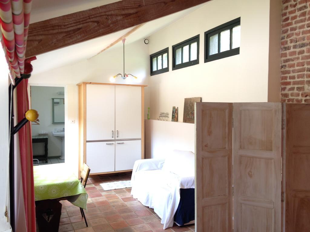 La Ferme Du Dizacre Bed & Breakfast Leubringhen Room photo